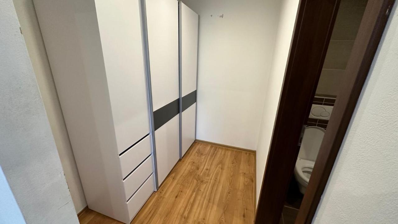 2 Room Apartment - Apartmany Chopok Liptovsky Mikulas Bagian luar foto