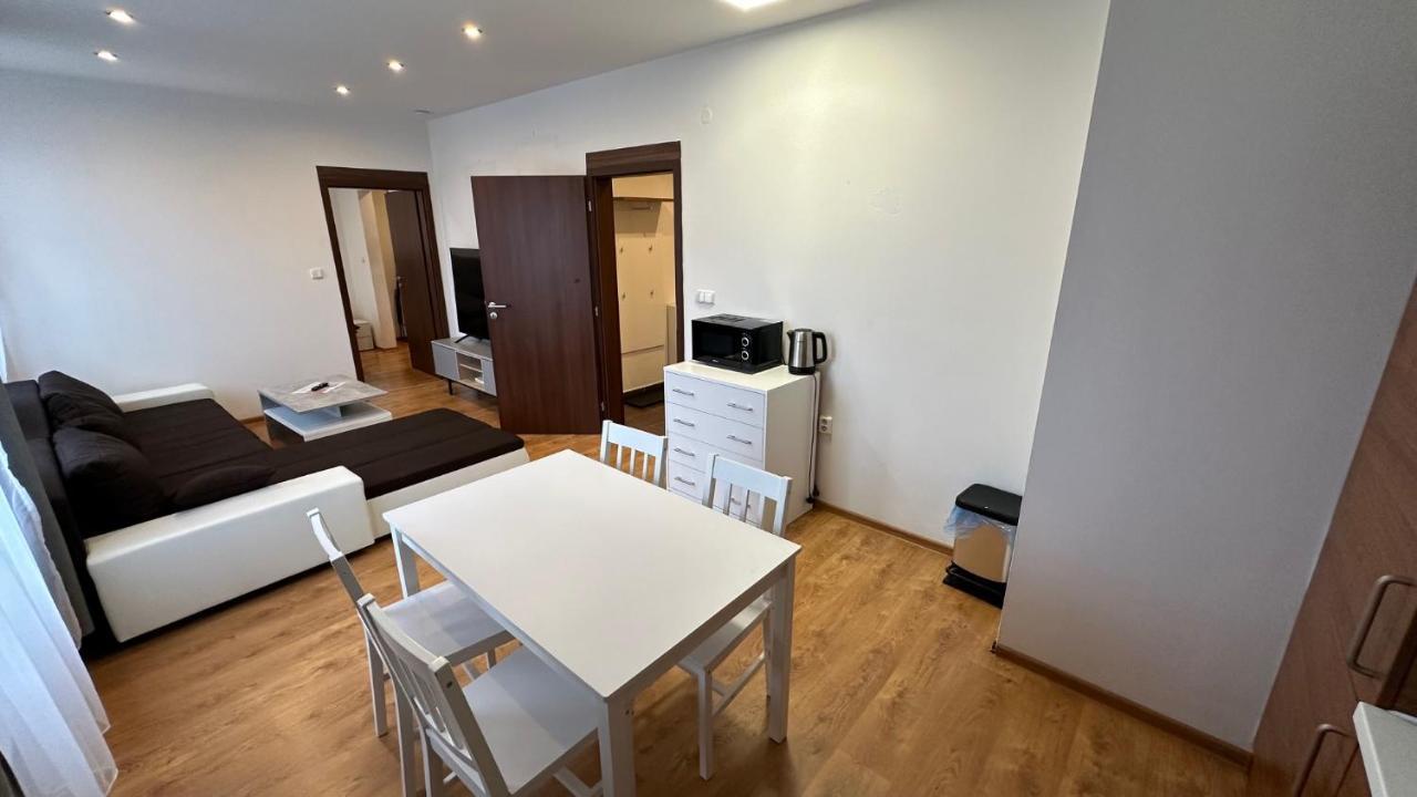 2 Room Apartment - Apartmany Chopok Liptovsky Mikulas Bagian luar foto