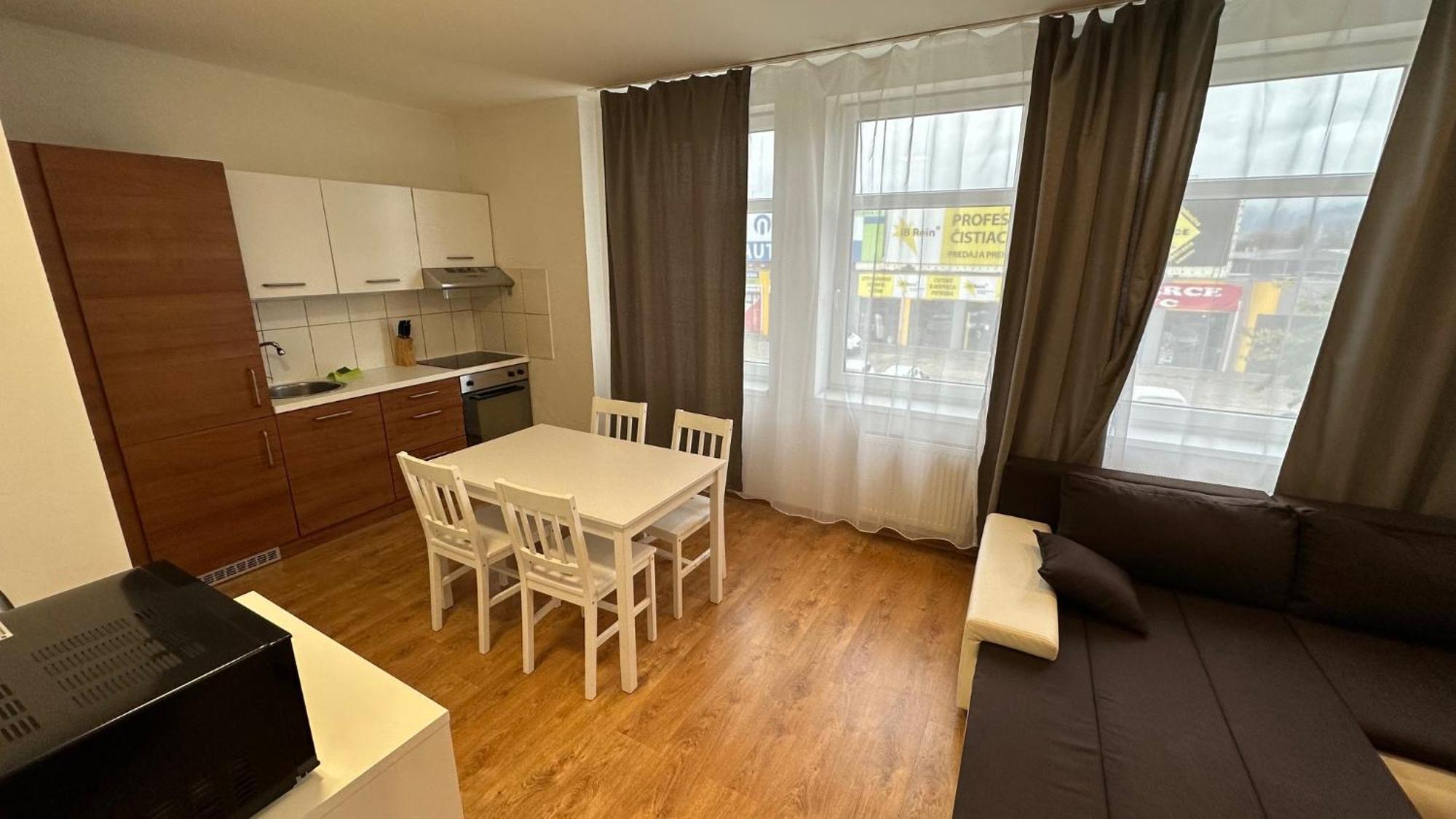 2 Room Apartment - Apartmany Chopok Liptovsky Mikulas Bagian luar foto